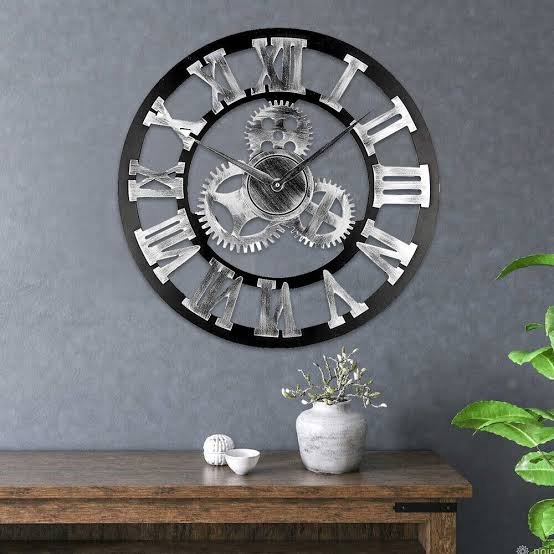 Roman Wall Clock Silver